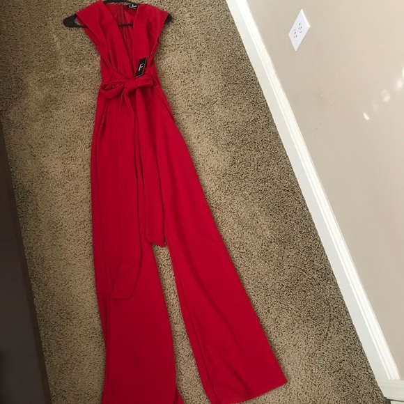 NWT red Jumpsuit - Picture 8 of 9